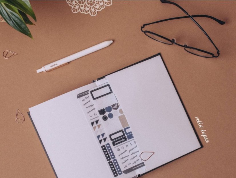 kapsa na samolepky