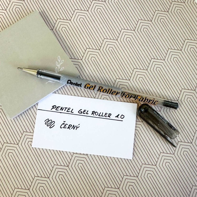 Pentel gelové pero na textil - černé