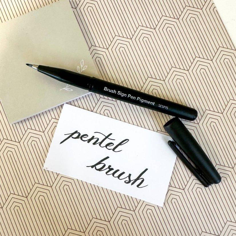 Pentel Brush Sign Pen - černá permanentní
